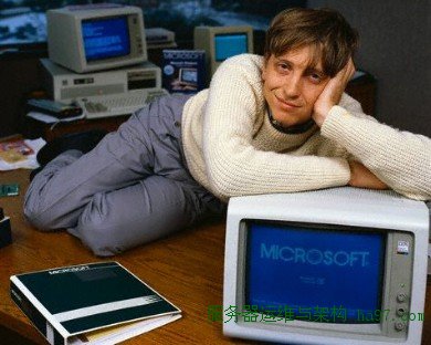 1985年，Windows 1.0发布。 谋万世全局者