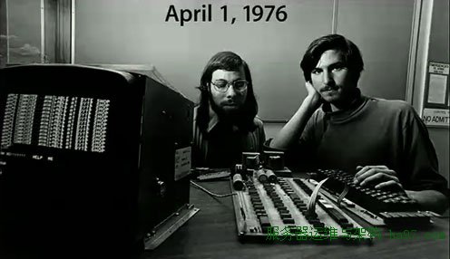 名称:  1976-4-1 jobs-apple-.jpg  查看次数: 2275  文件大小:  27.9 KB